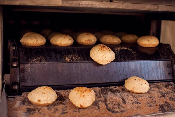 Färsk Arabiskt Bröd Pita Bageriet — Stockfoto