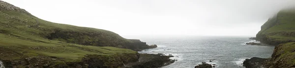 Landschaft auf den Färöern — Stockfoto