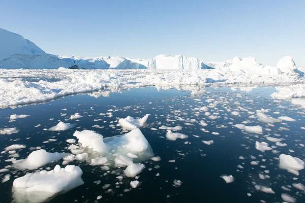 아름 다운 빙산 — 스톡 사진