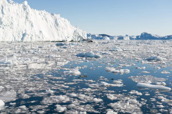 Hermoso iceberg —  Fotos de Stock