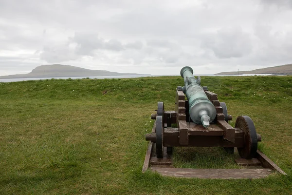 Oude kanon op het historische fort Skansin Stockfoto