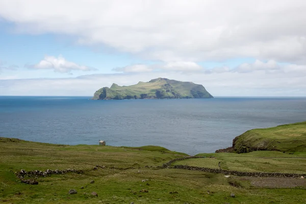 L'isola Mykines sulle Isole Faroe — Foto Stock