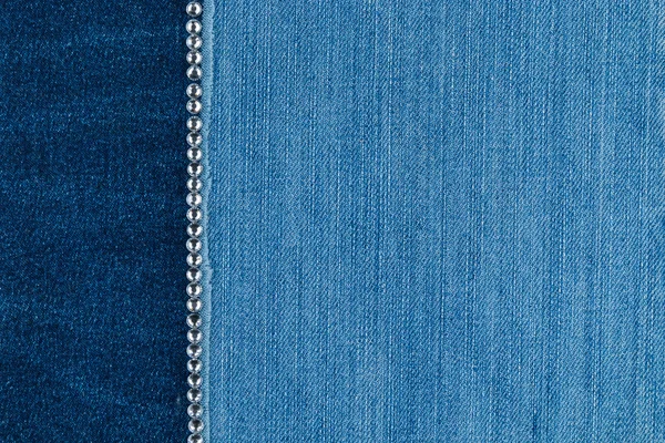 Calça jeans clara e escura com strass de prata — Fotografia de Stock
