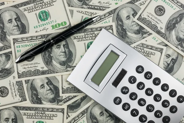 Pen,calculator and  money  close-up. — Stock Photo, Image