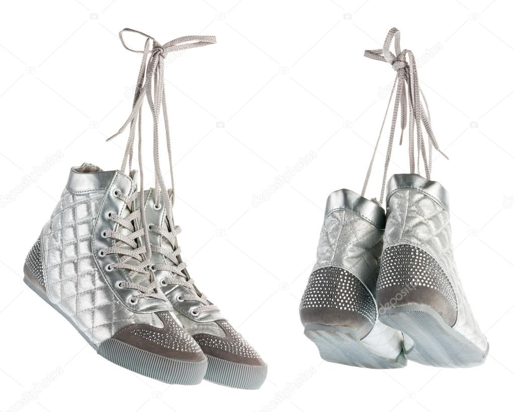 Silvery flying gym shoes with rhinestones