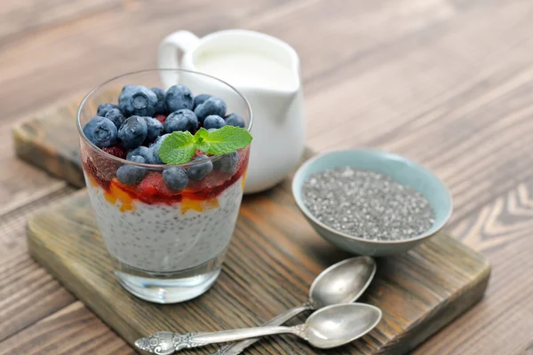 Pudding with chia seeds — Stock Photo, Image