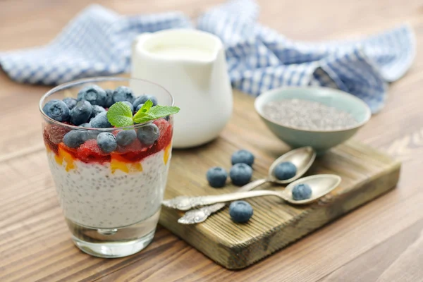 Pudding with chia seeds — Stock Photo, Image