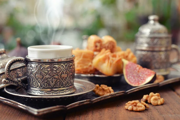 Oriental sweets with coffee — Stock Photo, Image