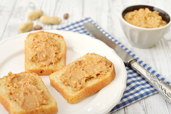 Peanut butter sandwich — Stock Photo, Image