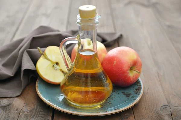 Apple cider vinegar — Stock Photo, Image