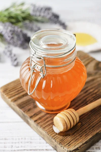 Honey in jar — Stock Photo, Image