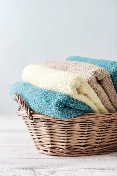 Cómo hacer que las toallas de baño dejen de soltar pelusa