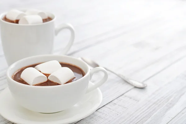 Taza con chocolate caliente — Foto de Stock