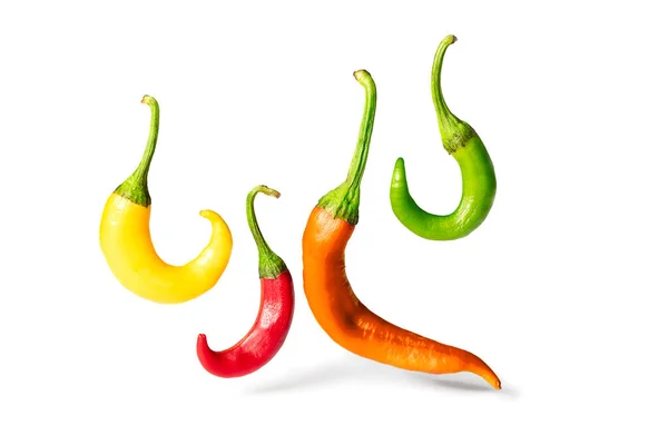 Kleurrijke Rode Hete Chili Peper Geïsoleerd Een Witte Achtergrond — Stockfoto