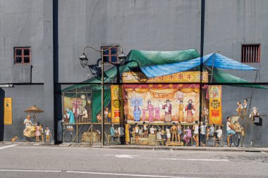 Singapur, Singapur - 2 Ekim 2025 Buda Dişi Kalıntısı Tapınağı 'nda çarpıcı bir heykel sergilenmektedir..