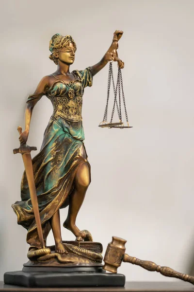 Estátua Themis Símbolo Justiça Direito Crime Punição Conceito Direito Jurídico Imagem De Stock
