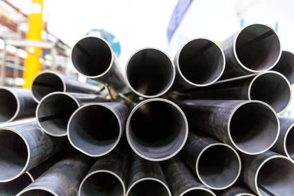 Storage of stainless steel pipes on racks in the production plant