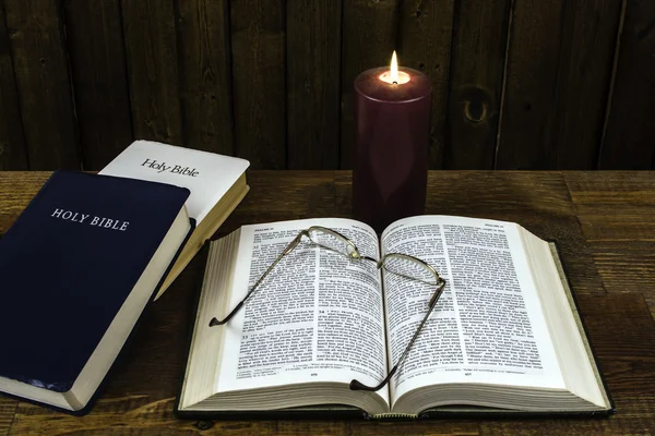 Bibles — Stock Photo, Image