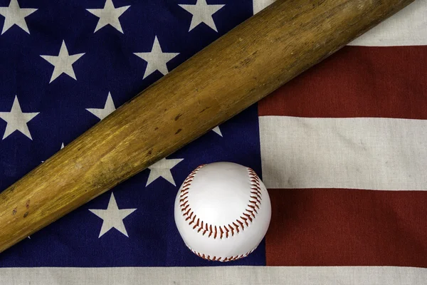 Baseball Bat and Ball — Stock Photo, Image