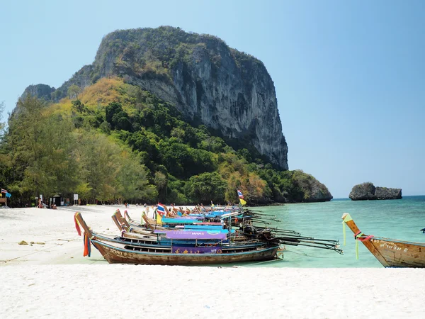 Longtail boat — Stock Photo, Image