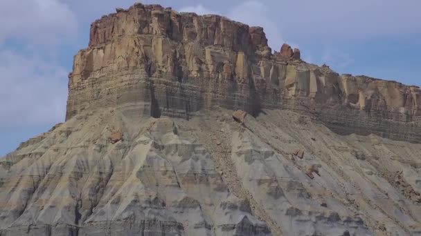 Factory Butte Una Cumbre Condado Wayne Utah Estados Unidos — Vídeo de stock