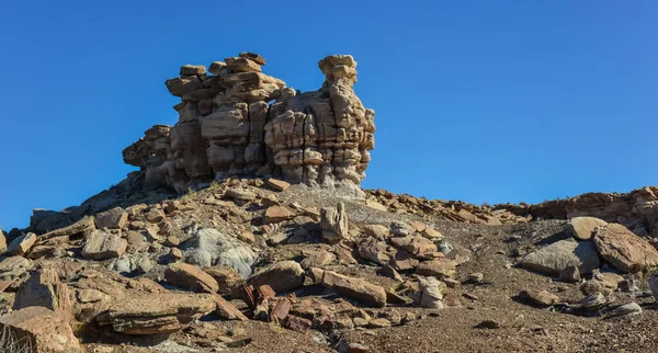 Desierto Pintado Día Soleado Diversas Rocas Sedimentarias Arcilla Lavadas Por —  Fotos de Stock