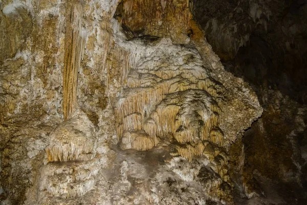 Entradas Calcite Estalactites Estalagmites Grandes Salas Subterrâneas Carlsbad Caverns National — Fotografia de Stock