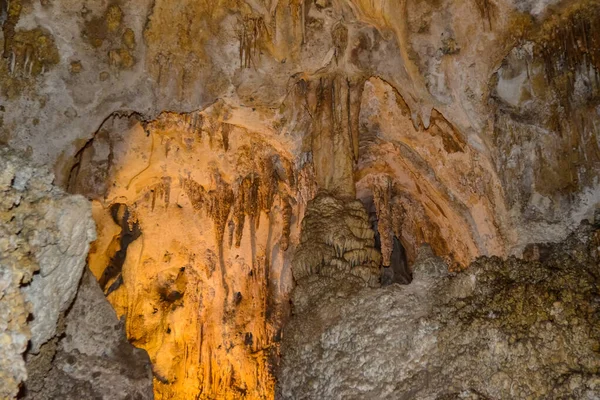 Wloty Kalcytu Stalaktyty Stalagmity Dużych Podziemnych Halach Parku Narodowym Carlsbad — Zdjęcie stockowe