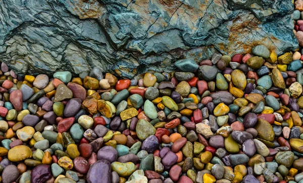 내부에 색깔의 조약돌이 색깔의 조약돌이 있습니다 몬태나 — 스톡 사진