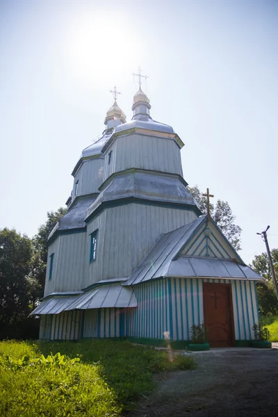 Невеликі дерев'яні церкви — стокове фото