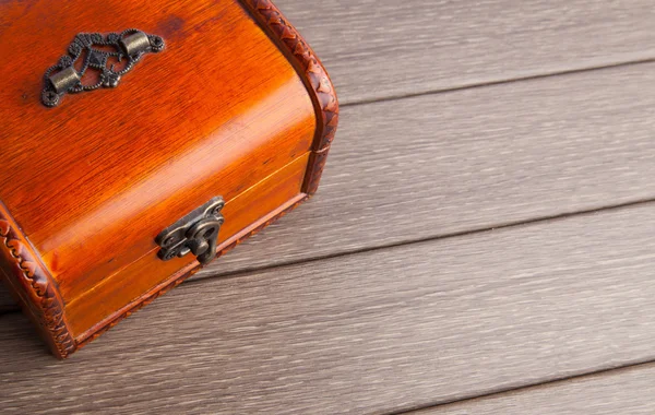 Wooden chest — Stock Photo, Image