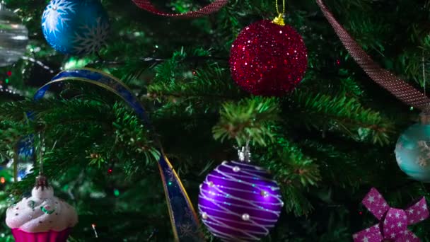 Jolies Décorations Noël Branches Arbre Noël Décorées Avec Des Guirlandes — Video