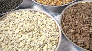 Çeşitli otlar ve baklagiller