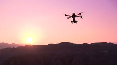 Quadrocopter bitti Kanyon.