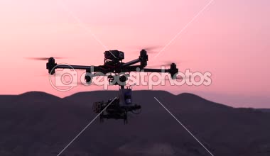 Arama alanında Quadrocopter