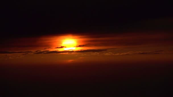 太阳落下地平线 — 图库视频影像