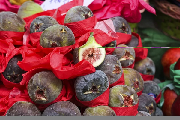 Owoce egzotyczne fioletowy figi — Zdjęcie stockowe
