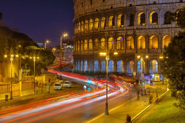 Coliseo por la noche —  Fotos de Stock