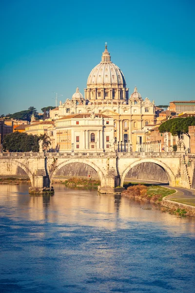 St. Peters cathedral in Rome — Stock Photo, Image
