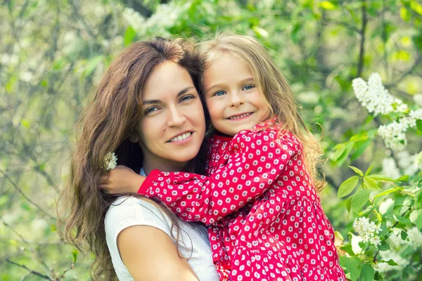 Madre con hija —  Fotos de Stock