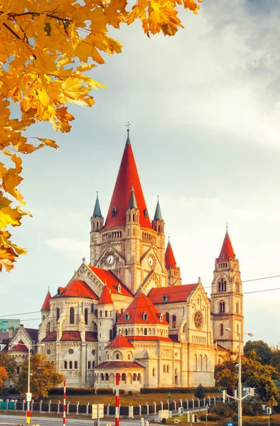 Kerk Heiliger Franz van Assisi in Wenen — Stockfoto
