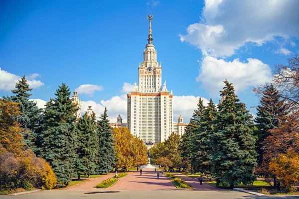 Московский государственный университет имени М.В. Ломоносова — стоковое фото