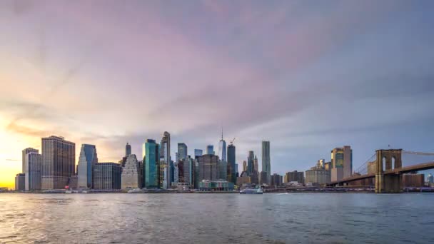 日落时曼哈顿天际线的时间 — 图库视频影像