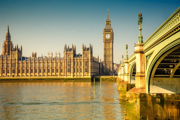 Big ben e casas do parlamento, Londres — Fotografia de Stock