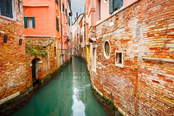 Kanal in Venedig — Stockfoto