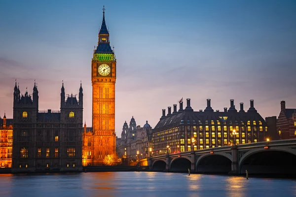 Big Ben och westminster bridge, London — Stockfoto