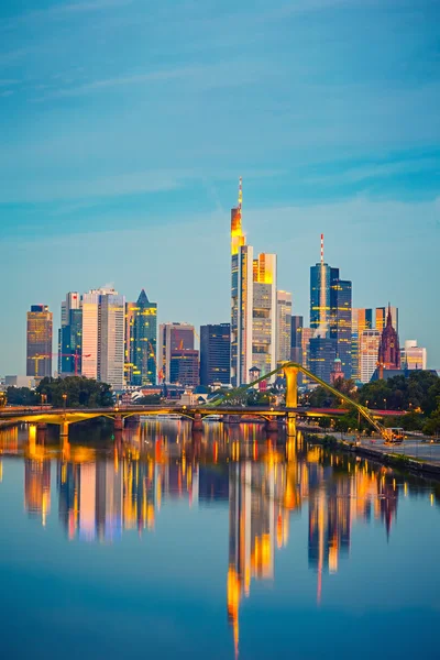 Frankfurt po západu slunce — Stock fotografie