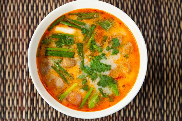 Thai tom yam suppe — Stockfoto