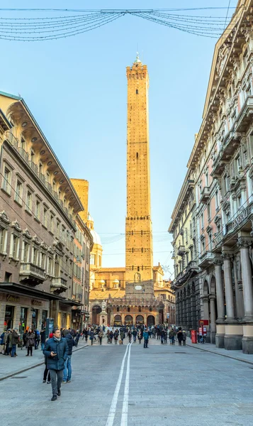 Famoso medieval Duas Torres em Bolonha, Itália — Fotografia de Stock