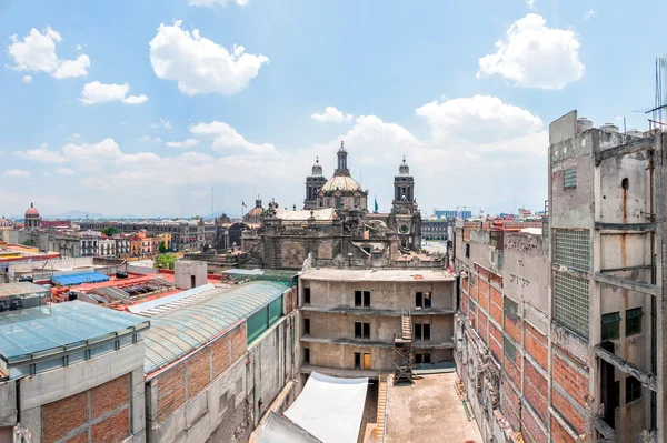 Widok dzień mexico City downtown z dachów — Zdjęcie stockowe